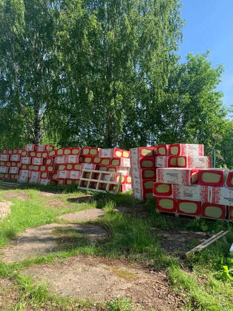 Работы по капитальному ремонту учебного корпуса школы.